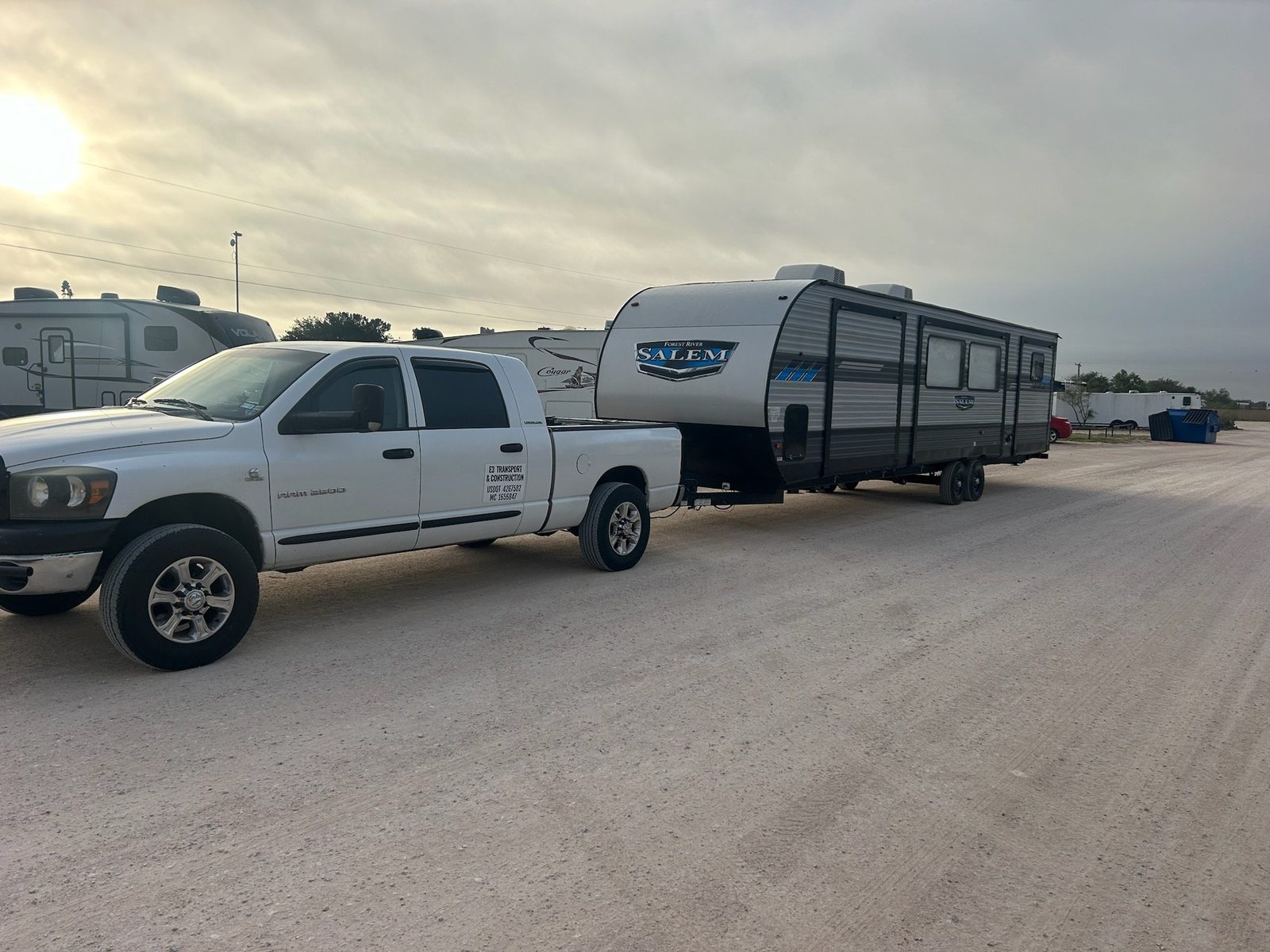 RV / travel trailer transport